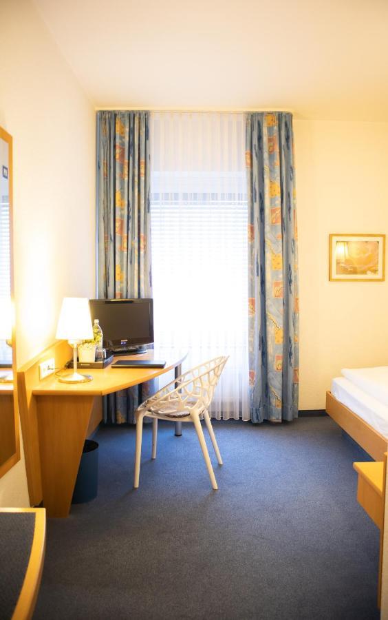 Park Hotel Schweinfurt Buitenkant foto